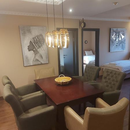 Apartments Exclusive เบลเกรด ภายนอก รูปภาพ