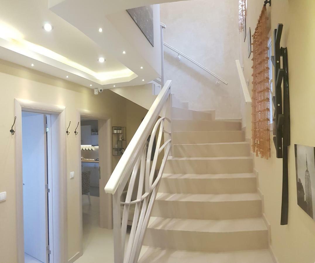 Apartments Exclusive เบลเกรด ภายนอก รูปภาพ