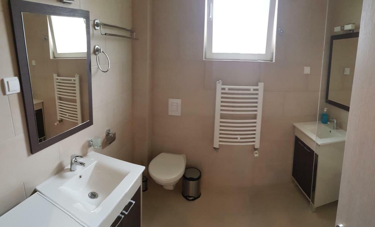 Apartments Exclusive เบลเกรด ภายนอก รูปภาพ
